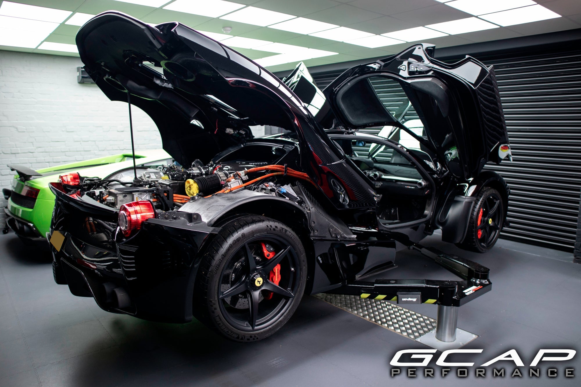 Alpha Control Ferrari LaFerrari - Alpha Customs